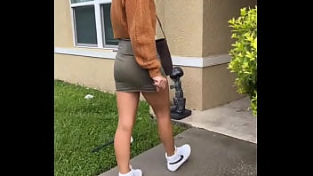 I’m positive this is what everyone see’s when i get out of my car no makeup hair a mess and dress riding up