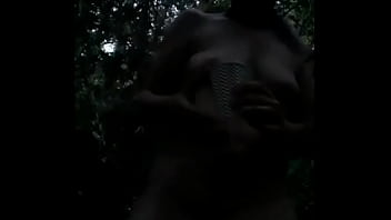 2025 06 25 esclave f s'humilie en foret