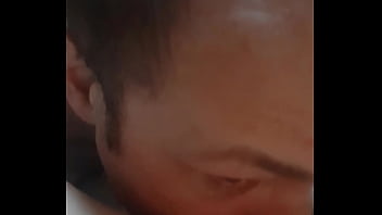 Сучка кончает