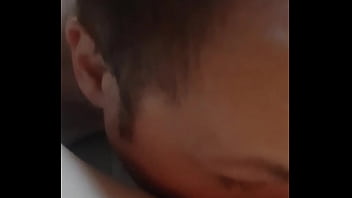 Сучка кончает