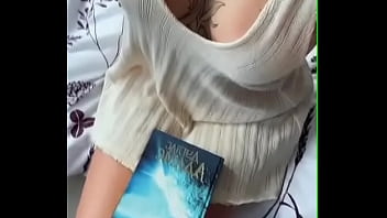 Fuck my wet pussy while i read my book