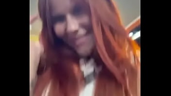 A cor do pés da princesa