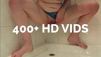 British 18 year old handjob