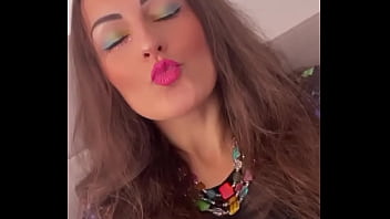 Quand je sais pas quelles couleurs choisir bah je les mets toutes gros bisous