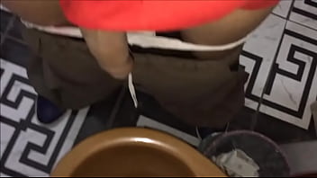 Quando Cheguei Em Casa Nao Resistir Ja Fui Logo Gozar Na Calcinha thumbnail