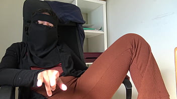 Egyptian cuckold wife cheating and uses very dirty words