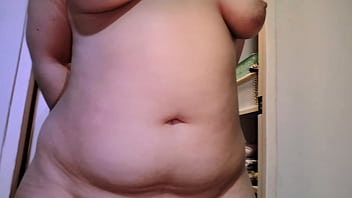 Chubby nicole in tight clothes and then sucks your dick