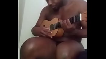 Similar colors to creamy peanut butter 14