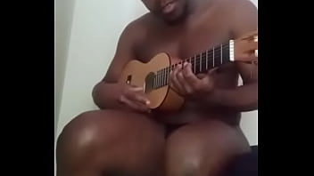 Similar colors to creamy peanut butter 14