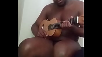 Similar colors to creamy peanut butter 14