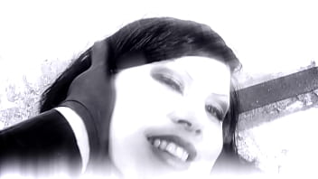 Sebastian solo seducing sanna