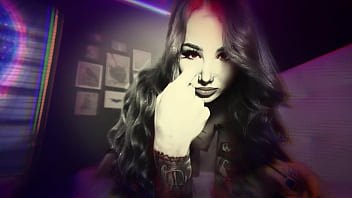 Valerica Steele's Wet & Wild Comeback thumbnail