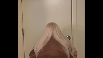 Just being blondie hazelnut nothing else