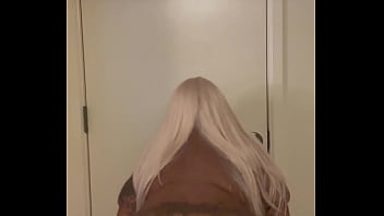 Just being blondie hazelnut nothing else