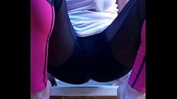 Adore my new leggings #pee #piss #peeing #desperation #leggings #wetpants #pantwetting