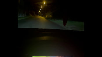 T’as vu un peu mon autoradio les vidéos hard en voiture sur route ouverte