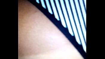 Morena gostosa d levando madeira