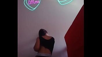 Gosto de ser exibida vem mais machos me comer