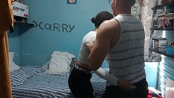 Cámara oculta a mi cita de tinder la masturbo y no se da cuenta