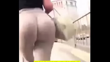 My hot butt friend in thd market