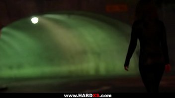 Brunette babe sky in latex