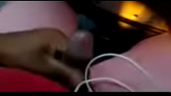 Punheta No Busão thumbnail