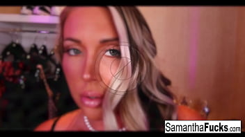 Blonde babe plays with herself