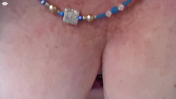 218 pretty mature dawnskye is horny and breaking in brand new wand vibrator