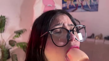 Virtual secretary does whatever it takes to avoid losing her job sub eng