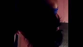 Le encanta mamar pene