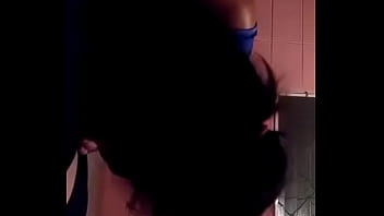 Le encanta mamar pene