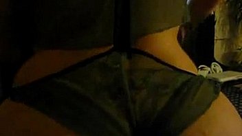 Look at that booty twerking