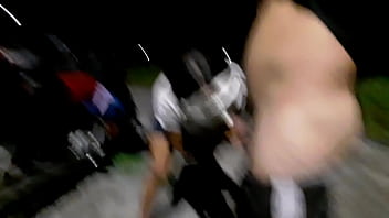 Profissional do sexo anal na rua por 30 reias