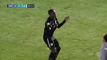 Flamengo é fudido pelo bragantino