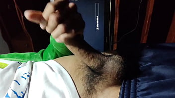 Big cock of young man ends up cumming in spurts