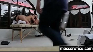 Teen eats milf pussy at oily threesome 13