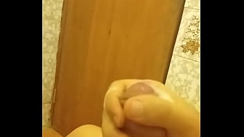 Pajeandome en el baño