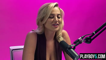 Open hearted teen blonde blake blossom likes to masturbate for us