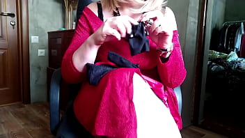 The choice is yours mature milf and her gorgeous ass