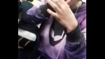 Metendo camisinha no nariz memo