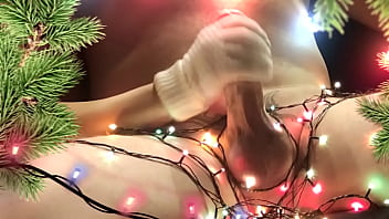 My neighbor gave me a christmas present with her hands and mouth