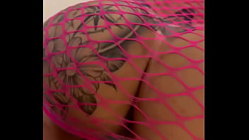 Quer colocar a cabecinha na minha portinha e sentir como sou quentinha