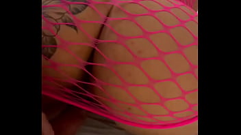 Quer colocar a cabecinha na minha portinha e sentir como sou quentinha