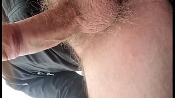 Amatoriale sborrata pubblica sega all'aperto gli piace esibirsi in pubblico e mostrarlo a tutti