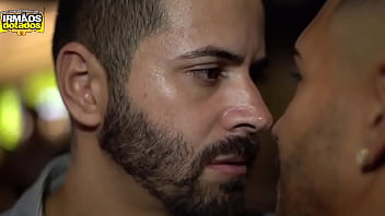 Use Mascara thumbnail