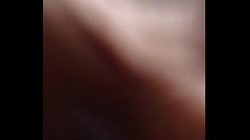 Comiéndose todo encima