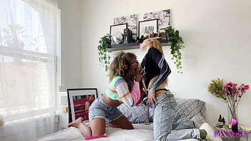 The jenna foxx & angel y0ungs rimming & cunnilingus sessions