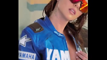 Para Que Nadie Sospeche Bbbernadettetur Xoxo #gool #messi #futbol #bashgirls #model thumbnail