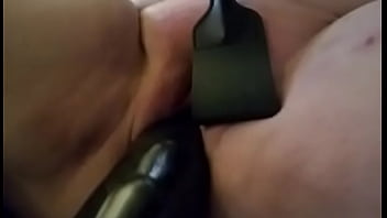 Cunt flogging & dildo