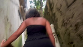 Minha enteada me levou pra favela e me deu gostoso antes da minha esposa chegar completo